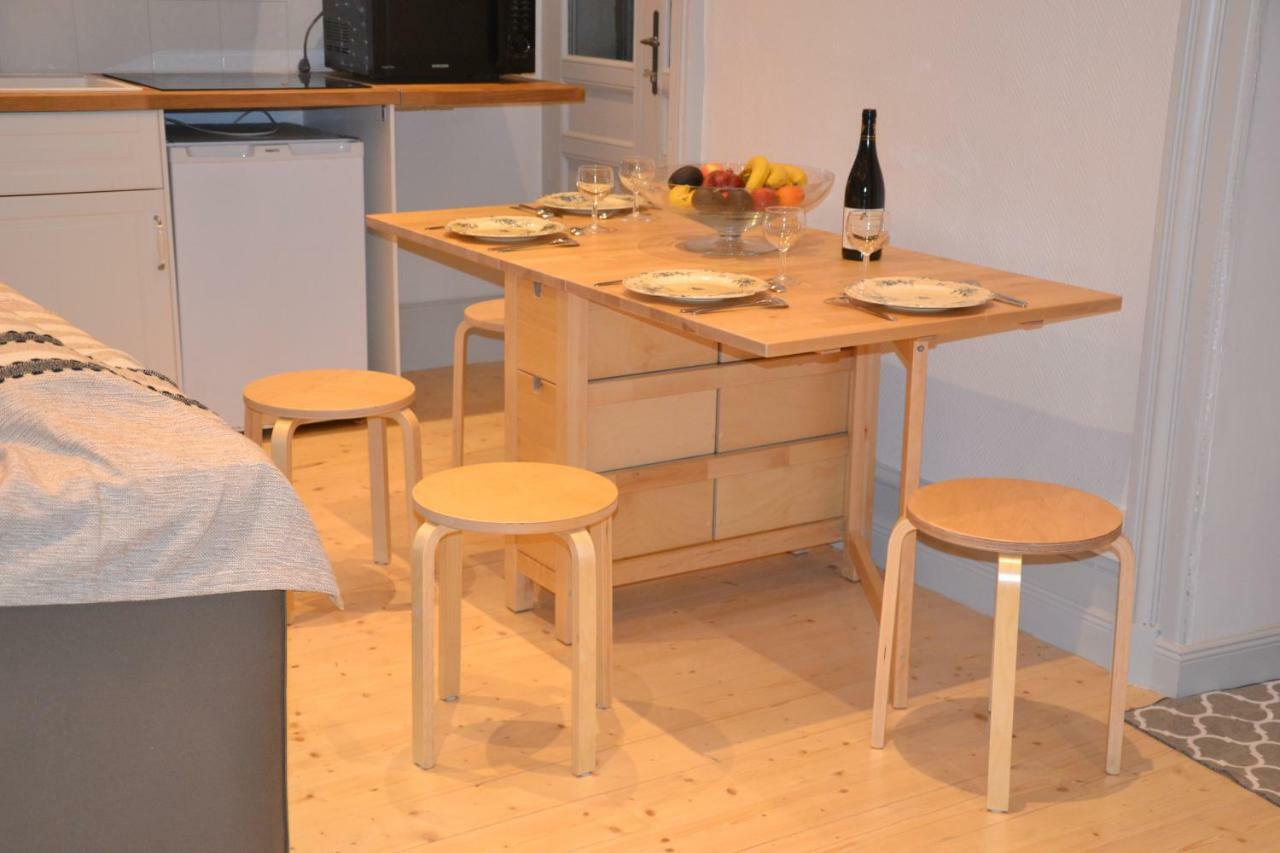 Sur La Colline Apartamento Lyon Exterior foto
